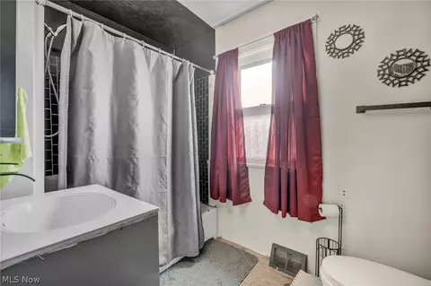 Bath - 6802 Ackley Rd, Parma, OH 44129 photo 1 of 1