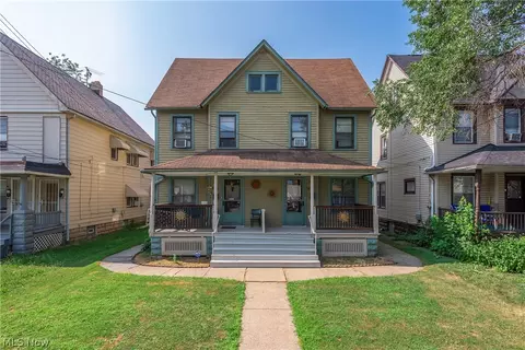 3097 Bradwell Ave, Cleveland, OH 44109
