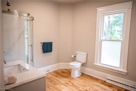 Bath - 5947 Washington Blvd, Ashtabula, OH 44004 photo 1 of 5