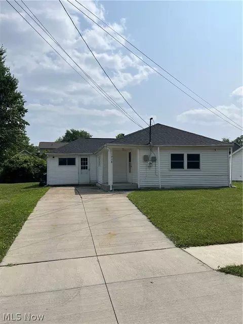 1908 Case St, Twinsburg, OH 44087