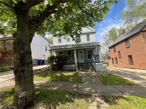 3222 W 94th St, Cleveland, OH 44102