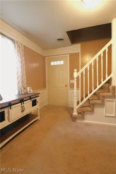 Entry Way - 2860 State Route 103 E, Willard, OH 44890 photo 1 of 2