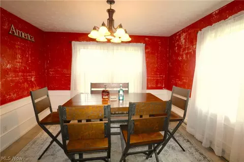 Dining - 2860 State Route 103 E, Willard, OH 44890 photo 1 of 1