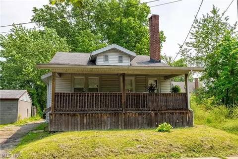 343 Madison Ave, Akron, OH 44320