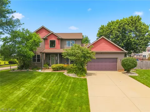 105 Rodeo Cir, Louisville, OH 44641