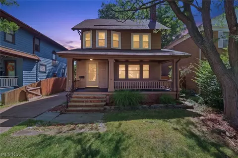 1539 Elbur Ave, Lakewood, OH 44107