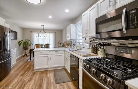 7846 Walnut St, Boardman, OH 44512 photo 14