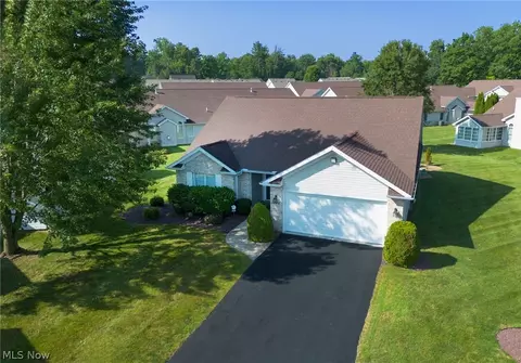 7846 Walnut St, Boardman, OH 44512 photo 2