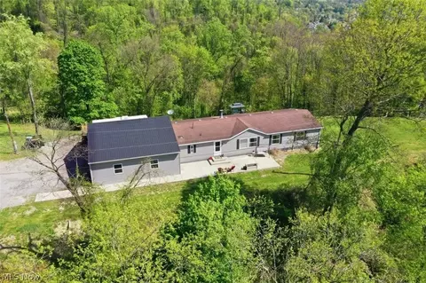 57589 Patty Mine Rd, Martins Ferry, OH 43935