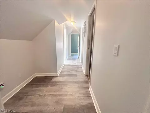 Entry Way - 1011 Learidge Rd, Lyndhurst, OH 44124 photo 1 of 1