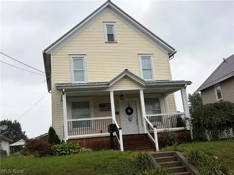 105 Murray Ave, Minerva, OH 44657