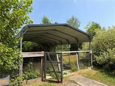 6300 Summers Rd, Hartsgrove, OH 44099 photo 9