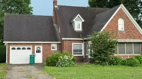 11299 Mahoning Ave, North Jackson, OH 44451