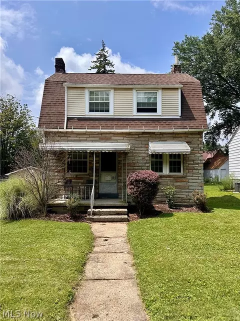 466 Watson St, Akron, OH 44305