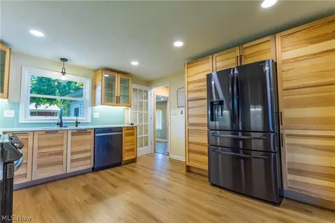 211 Fairview Ave, Baltimore, OH 43105 photo 12