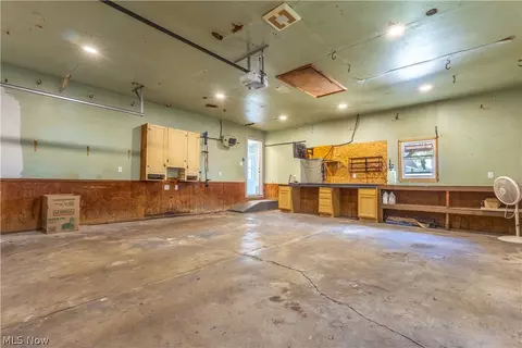 211 Fairview Ave, Baltimore, OH 43105 photo 36