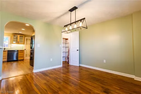 211 Fairview Ave, Baltimore, OH 43105 photo 11