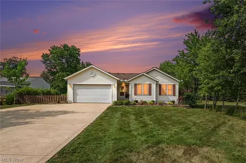13874 Radcliffe Rd, Leroy, OH 44077