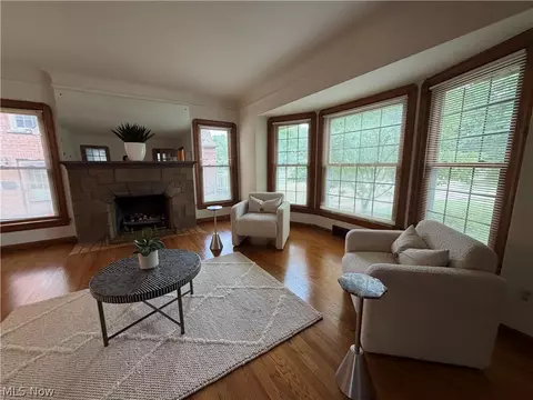 Living - 260 E 214th St, Euclid, OH 44123 photo 4 of 5