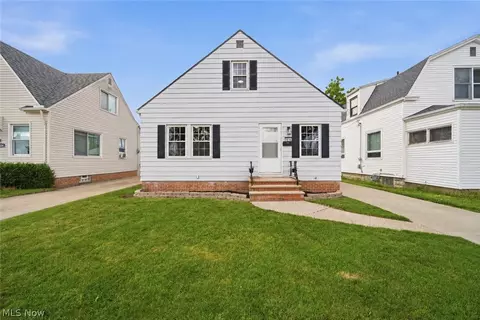 1616 Marietta Ave, Parma, OH 44134