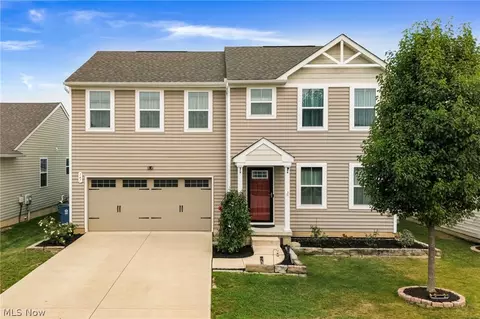147 Springvale Dr, Amherst, OH 44001