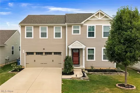 147 Springvale Dr, Amherst, OH 44001