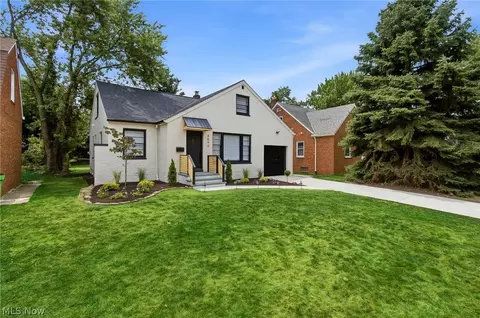 4046 Colony Rd, South Euclid, OH 44121