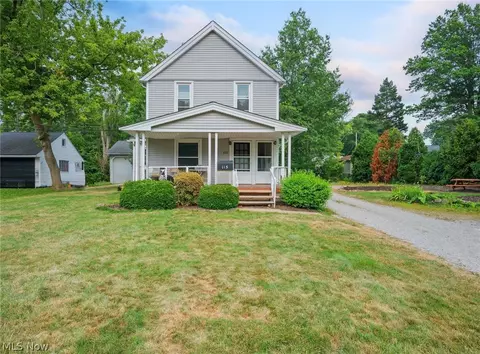 115 Avon Point Ave, Avon Lake, OH 44012