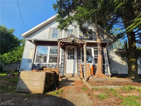 1704 Vanderhoof Rd, Coolville, OH 45723
