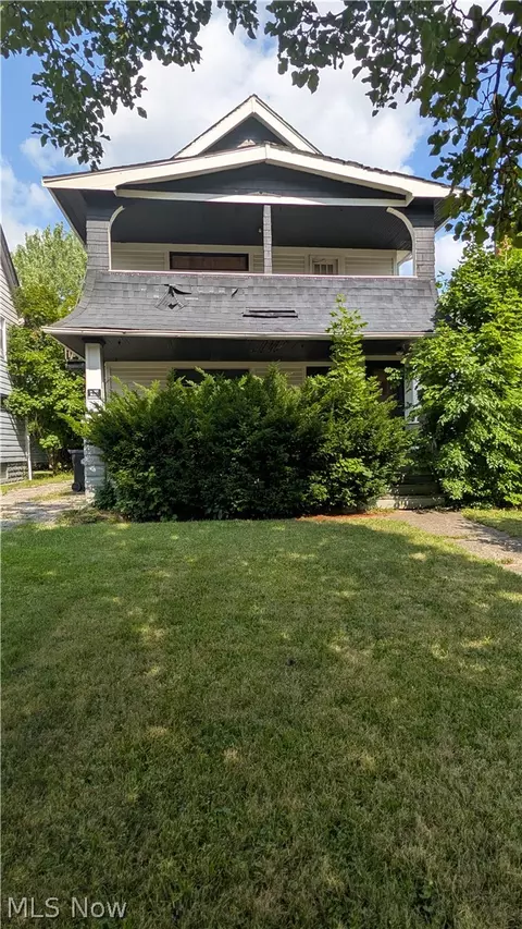 3557 E 135th St, Cleveland, OH 44120