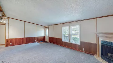 1125 S Johnson Rd, Sebring, OH 44672 photo 11