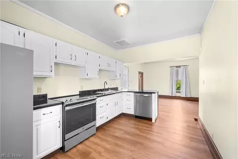 Kitchen - 15869 Millfield Rd, Millfield, OH 45761 photo 2 of 2