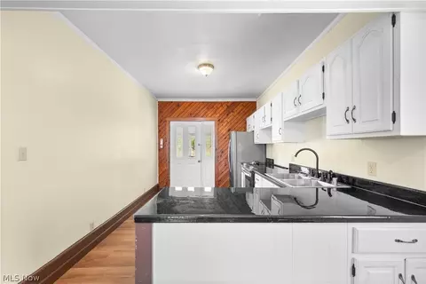 Entry Way - 15869 Millfield Rd, Millfield, OH 45761 photo 2 of 2