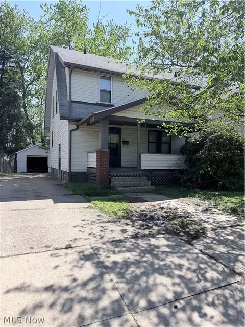 951 Ada St, Akron, OH 44306