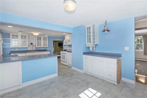 Kitchen - 2804 Orchard Dr, Willoughby Hills, OH 44092 photo 1 of 4