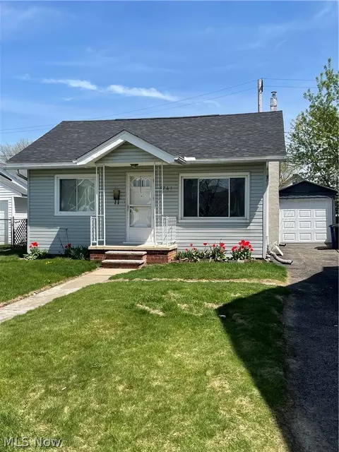 3761 W 135th St, Cleveland, OH 44111