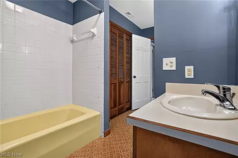 Bath - 12 Square Circle Dr, Madison, OH 44057 photo 7 of 7