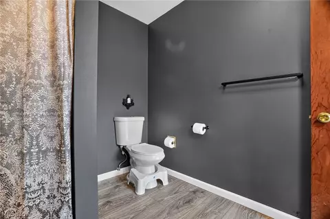 Bath - 12 Square Circle Dr, Madison, OH 44057 photo 4 of 7