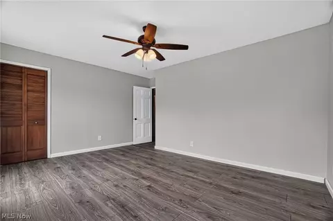 Bedroom - 12 Square Circle Dr, Madison, OH 44057 photo 6 of 6