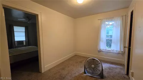 Bedroom - 442 Poland Ave, Struthers, OH 44471 photo 3 of 10
