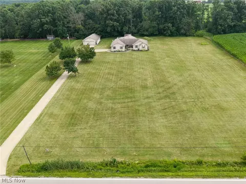 View/Area - 227 Easton Rd, Creston, OH 44217 photo 1 of 2