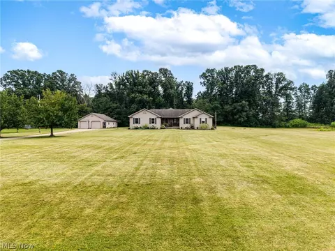 Exterior - 227 Easton Rd, Creston, OH 44217 photo 2 of 10