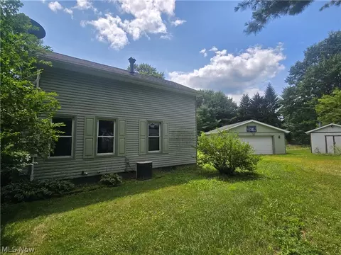 Exterior - 4225 Hattrick Rd, Rootstown, OH 44272 photo 4 of 6