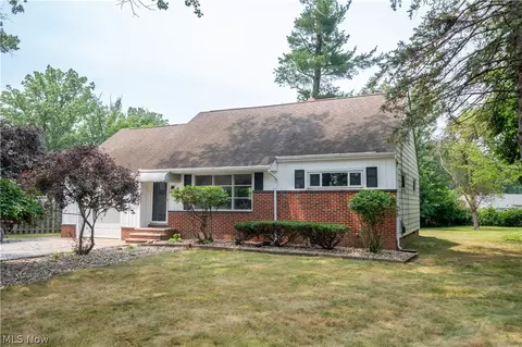 7463 Johnnycake Ridge Rd, Mentor, OH 44060