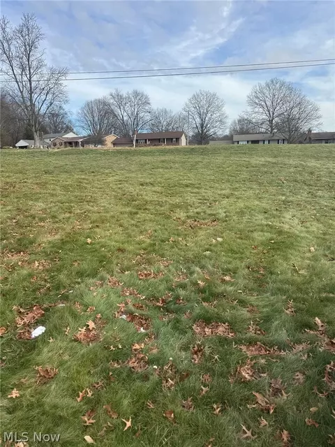 Jennifer Drive, Dover, OH 44622 photo 5