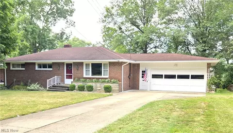 116 Hawthorne Ave, Rittman, OH 44270