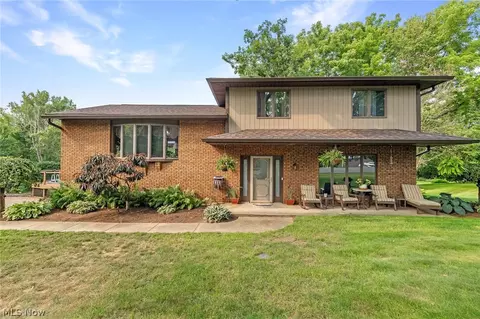 1120 W Comet Rd, Clinton, OH 44216
