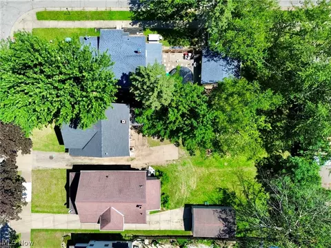 48 E Brookside Ave, Akron, OH 44301 photo 6