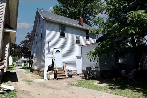 48 E Brookside Ave, Akron, OH 44301 photo 3