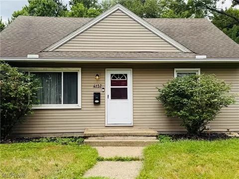 4137 David Ave NW, Canton, OH 44709